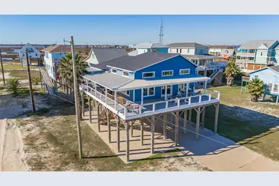 12903 Buccaneer Parkway, Freeport, TX 77541 - Photo 2