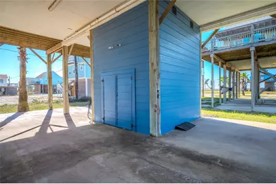 12903 Buccaneer Parkway, Freeport, TX 77541 - Photo 28