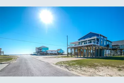 12903 Buccaneer Parkway, Freeport, TX 77541 - Photo 30