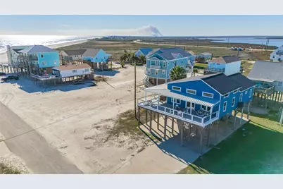 12903 Buccaneer Parkway, Freeport, TX 77541 - Photo 34