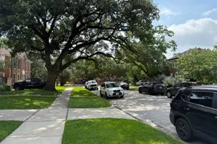 2312 Watts St, Houston, TX 77030 - Photo 4