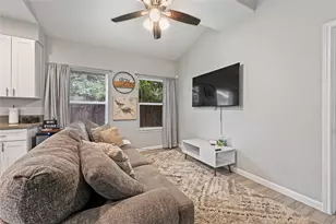 4420 Elmwood Street N, Houston, TX 77051 - Photo 14