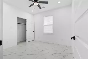 9110 Everglade, Houston, TX 77078 - Photo 16