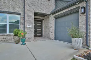 902 Falcon Hollow Ln, Pinehurst, TX 77362 - Photo 6