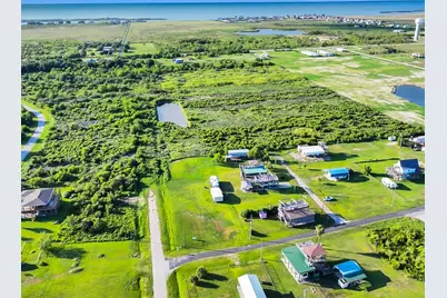 940 Wesley Way, Port Bolivar, TX 77650 - Photo 8