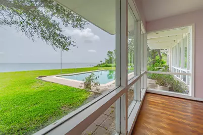 1700 S Virginia, Port Lavaca, TX 77979 - Photo 16