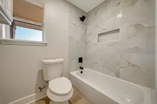 12350 Pebble View Dr, Conroe, TX 77304 - Photo 40