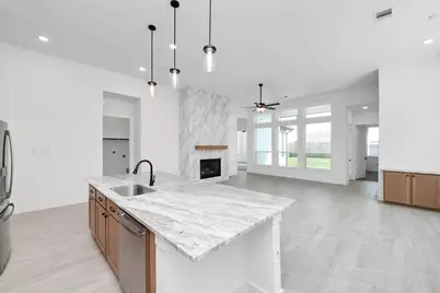 9514 Chateau Hill, Iowa Colony, TX 77578 - Photo 10