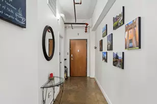 831 S Flores St, San Antonio, TX 78204 - Photo 2