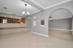 6439 Hidden Arbor Ln, Houston, TX 77088 - Photo 14