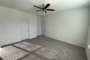 9669 Caney Trails Rd, Conroe, TX 77303 - Photo 12