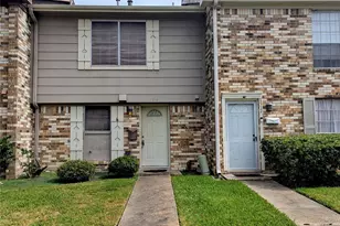 1515 Cedar Cove St, La Porte, TX 77571 - Photo 4