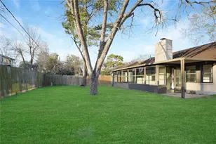 11822 S Perry Ave, Houston, TX 77071 - Photo 22