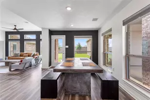 1917 Amado Ln, League City, TX 77573 - Photo 14