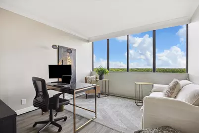 5001 Woodway Drive #1506, Houston, TX 77056 - Photo 4