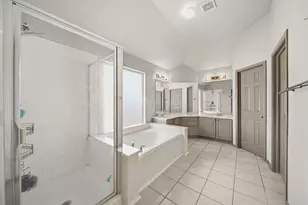 8804 Sunforest Ln, Pearland, TX 77584 - Photo 18