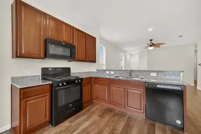 4727 Prairie Chase Drive, Houston, TX 77069 - Photo 8