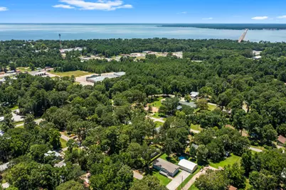 200 Commanche Drive, Onalaska, TX 77360 - Photo 46