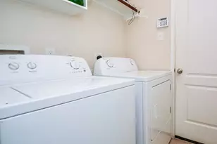 24318 Cornell Park Ln, Katy, TX 77494 - Photo 10