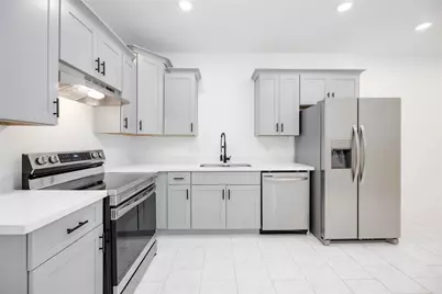 7706 Independence Street #B, Houston, TX 77051 - Photo 10