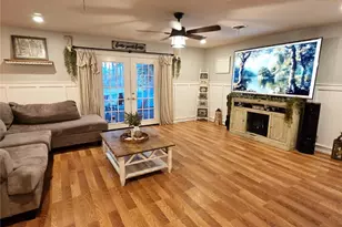 2306 Hollywood Ave, Liberty, TX 77575 - Photo 14