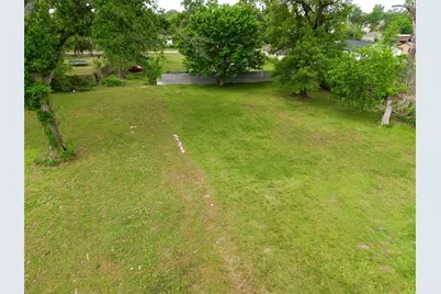 9221 Sundown Drive, Houston, TX 77016 - Photo 6