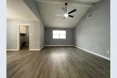 10358 Misty River Drive, Houston, TX 77086 - Photo 8