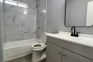 10358 Misty River Dr, Houston, TX 77086 - Photo 22
