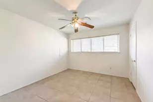 4812 Mistletoe Rd, Pasadena, TX 77505 - Photo 14