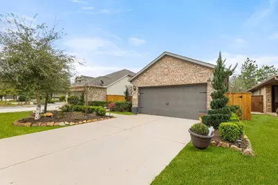 118 Arrowhead Lane, Montgomery, TX 77316 - Photo 2