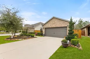 118 Arrowhead Ln, Montgomery, TX 77316 - Photo 2