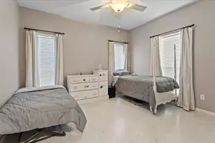 616 E Shore Dr, Kemah, TX 77565 - Photo 24