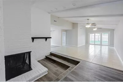 2315 Green Knoll Drive, Houston, TX 77067 - Photo 6