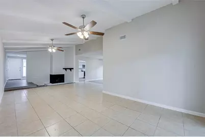 2315 Green Knoll Drive, Houston, TX 77067 - Photo 10
