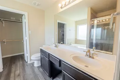 16614 Highland Villa Lane, Humble, TX 77396 - Photo 18
