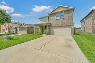 8114 Yaupon View Dr, Cypress, TX 77433 - Photo 2