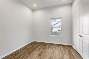 4908 Paradigm Ln, Spring, TX 77379 - Photo 8