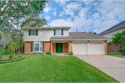 841 Lakeview Drive, Sugar Land, TX 77498 - Photo 1
