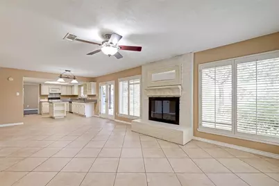 841 Lakeview Drive, Sugar Land, TX 77498 - Photo 4