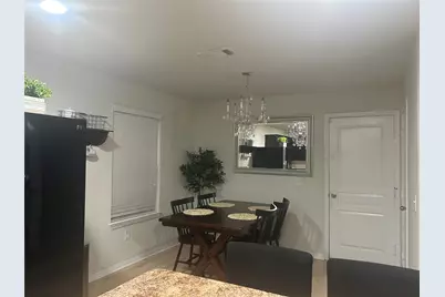 9927 Orchid Spring Lane, Houston, TX 77004 - Photo 6