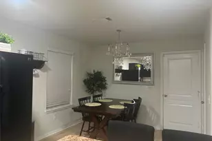 9927 Orchid Spring Ln, Houston, TX 77004 - Photo 6