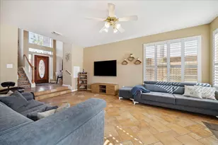 11215 Royce Palms Dr, Houston, TX 77042 - Photo 10