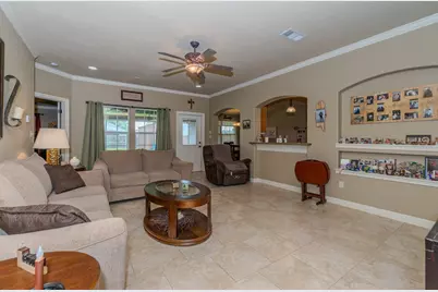 5720 Sunbird Lane, Beaumont, TX 77708 - Photo 6