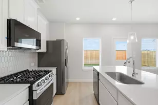 11410 Velvet Fld Dr, Houston, TX 77047 - Photo 10