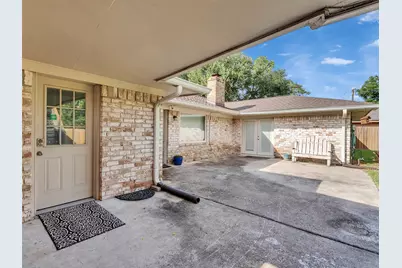 2818 Frostwood Circle, Dickinson, TX 77539 - Photo 42