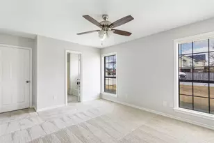 12110 E River Run Dr, Baytown, TX 77523 - Photo 14