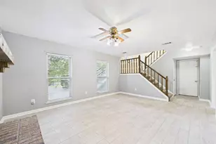 3302 Holly Green Dr, Kingwood, TX 77339 - Photo 4