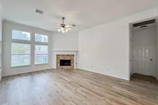 73 E Montfair Blvd, The Woodlands, TX 77382 - Photo 22