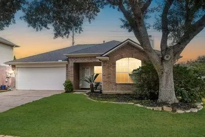 4527 Green Fawn Lane, Fresno, TX 77545 - Photo 1