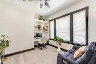 1607 Avenue E, Danbury, TX 77534 - Photo 6